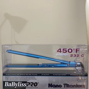 BRAND NEW - NEVER OPENED Babyliss PRO Nano Titanium and ceramic Sol-Gel Plates
